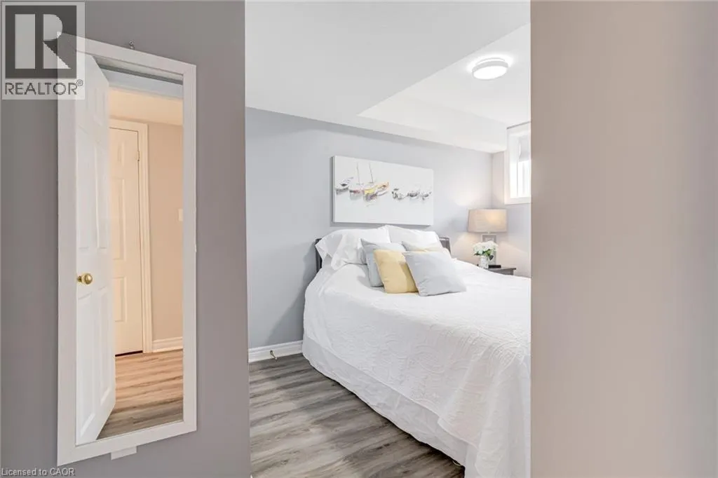 630 WOODLAWN Road E Unit# A, #A