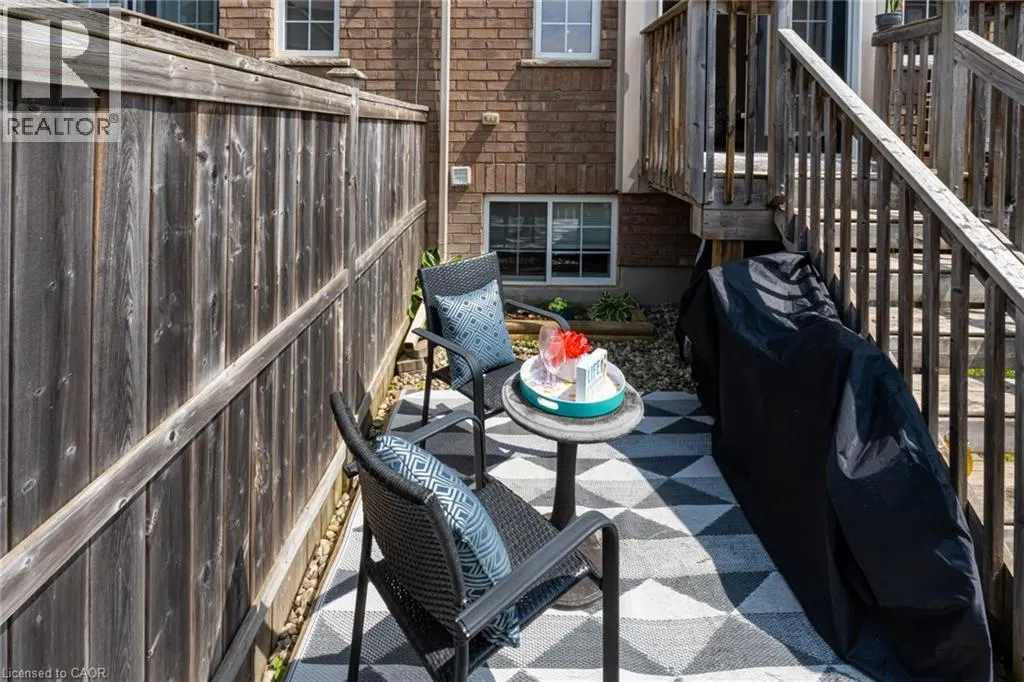 630 WOODLAWN Road E Unit# A, #A