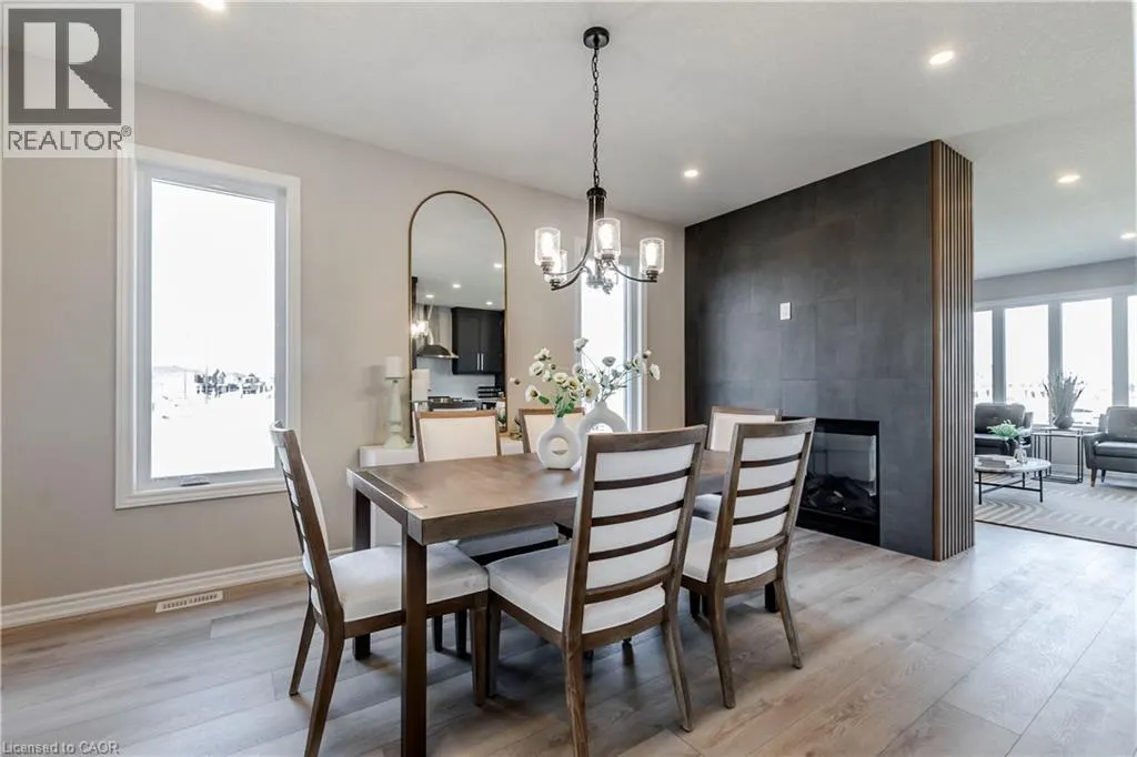 119 LANGRIDGE Way