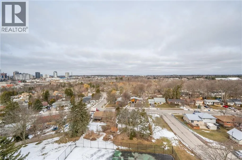 250 GLENRIDGE Drive S Unit# 1106, #1106