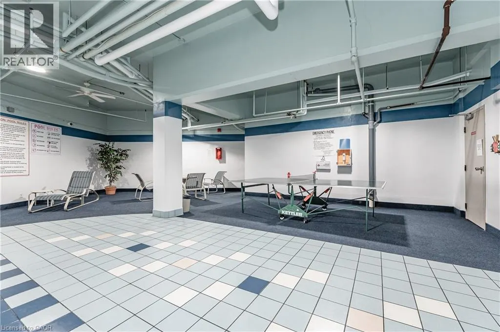 250 GLENRIDGE Drive S Unit# 1106, #1106