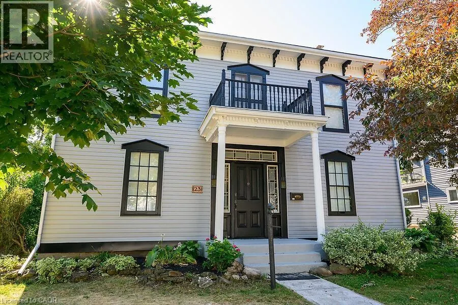 23 MOUNTAIN Street