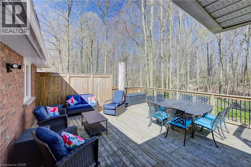 439 NORTHLAKE Drive