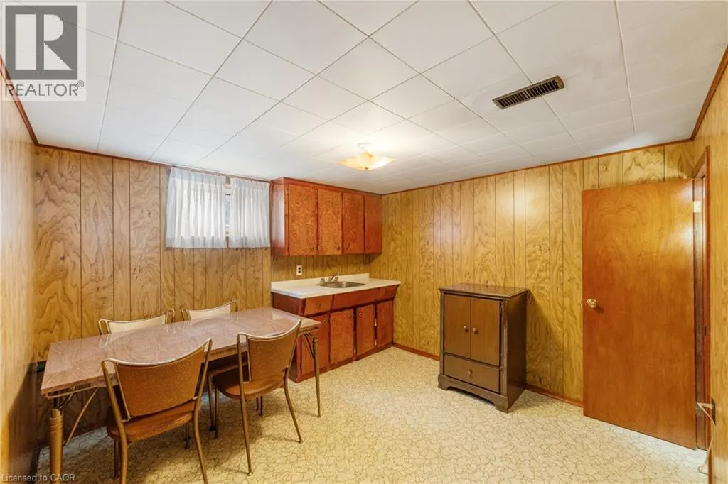347 HIXON Road