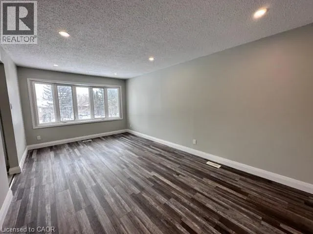 132 BRIAR KNOLL Drive Unit# 1, #1