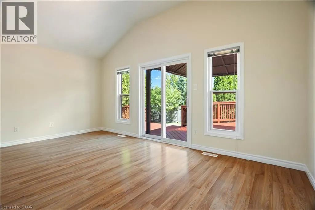 2 DONNENWERTH Drive