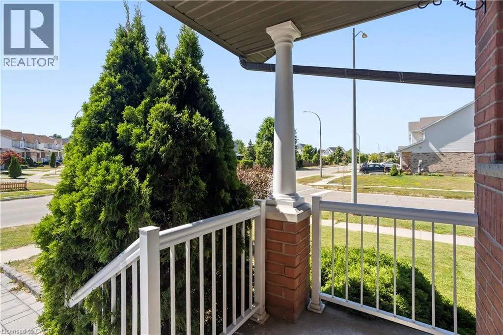 2 DONNENWERTH Drive
