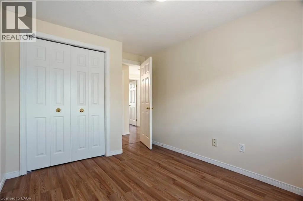 2 DONNENWERTH Drive