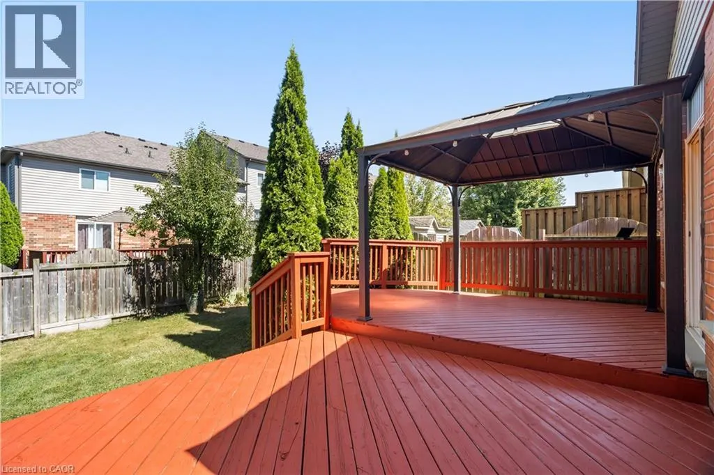 2 DONNENWERTH Drive