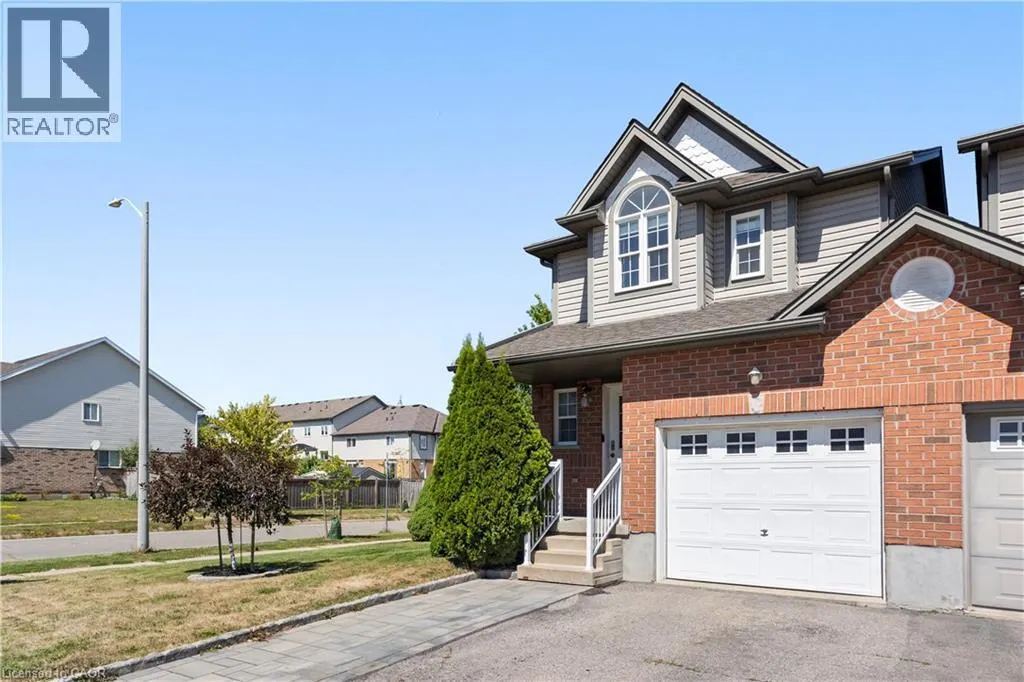2 DONNENWERTH Drive