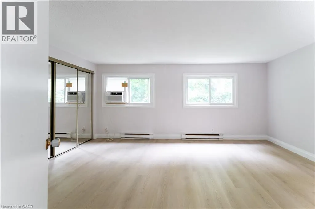 2050 UPPER MIDDLE Road Unit# 165, #165