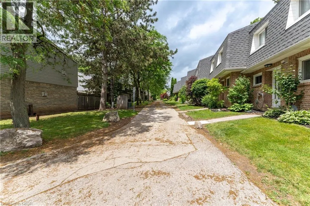 2050 UPPER MIDDLE Road Unit# 165, #165