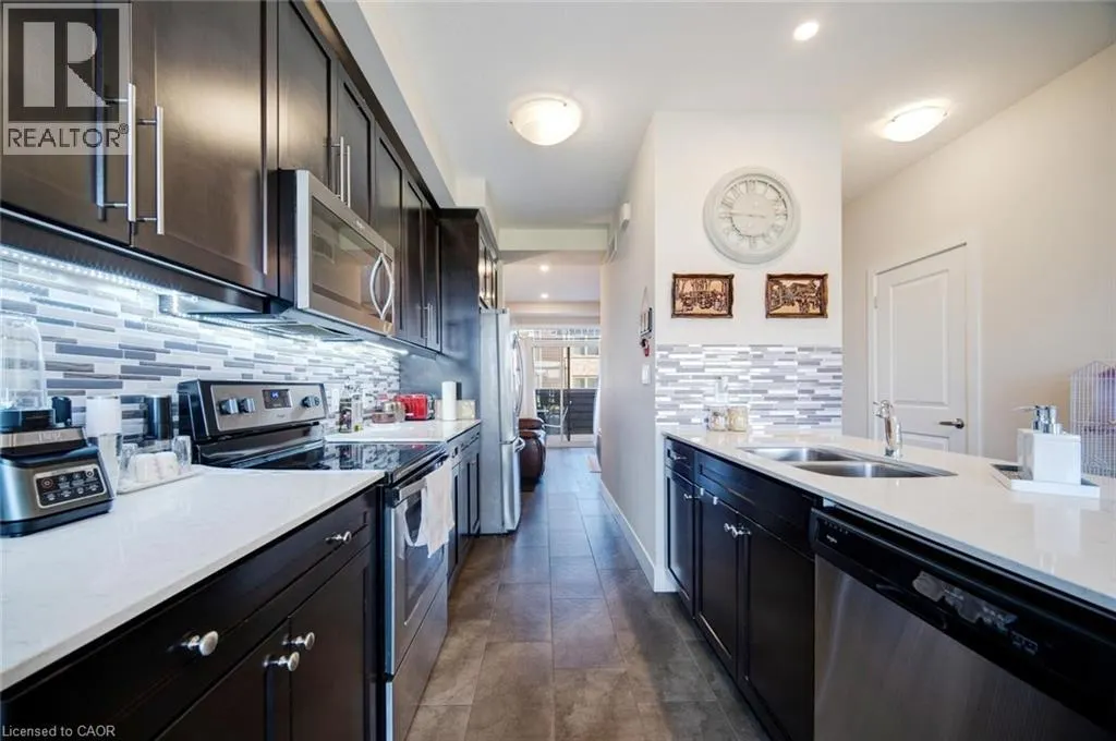 1960 DALMAGARRY Road Unit# 162, #162