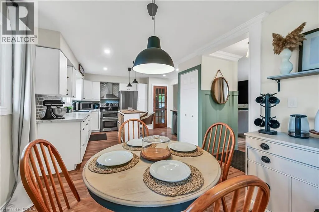 21 BURDOCK Boulevard