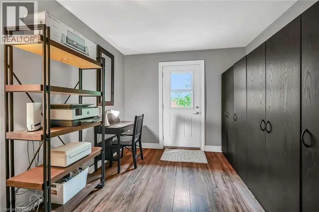 21 BURDOCK Boulevard