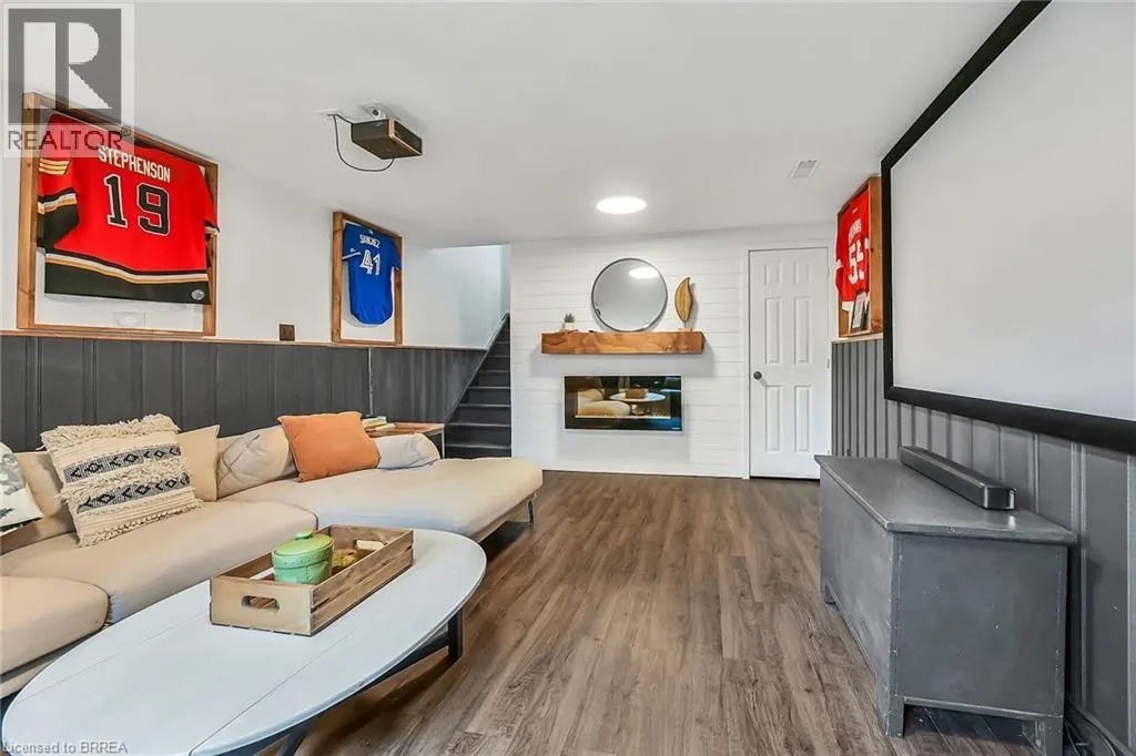 21 BURDOCK Boulevard
