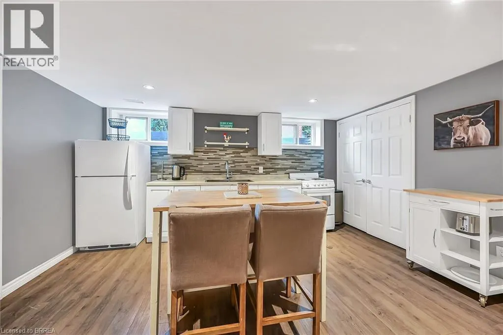 21 BURDOCK Boulevard