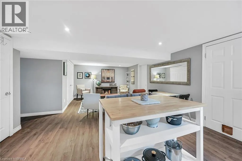 21 BURDOCK Boulevard