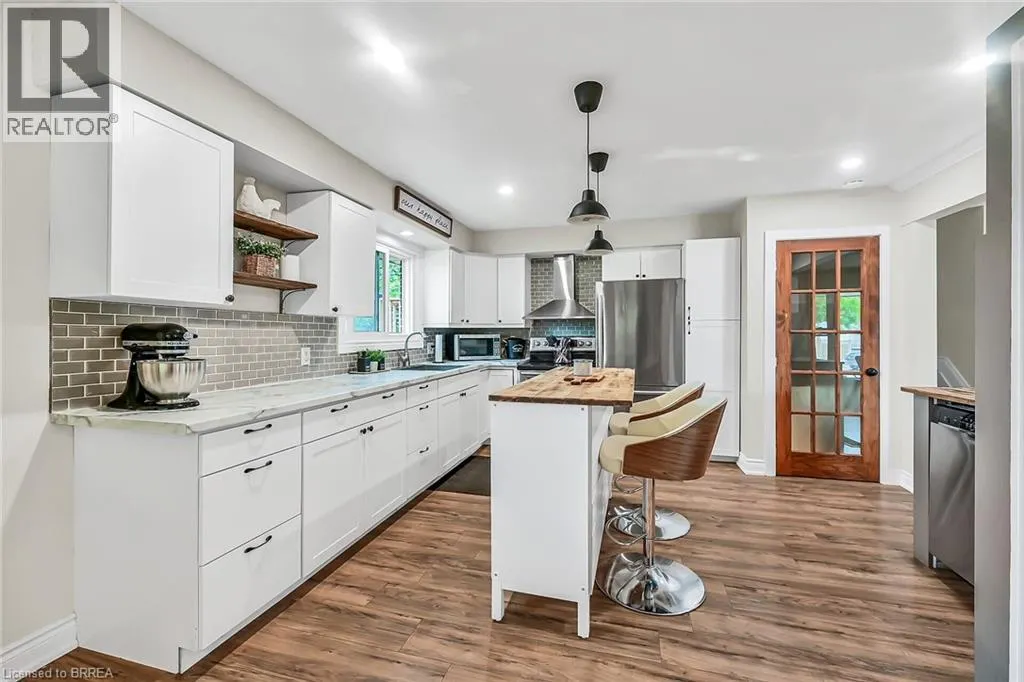 21 BURDOCK Boulevard