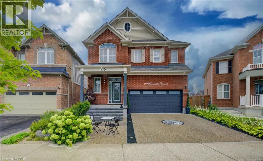 39 WANNAMAKER Crescent