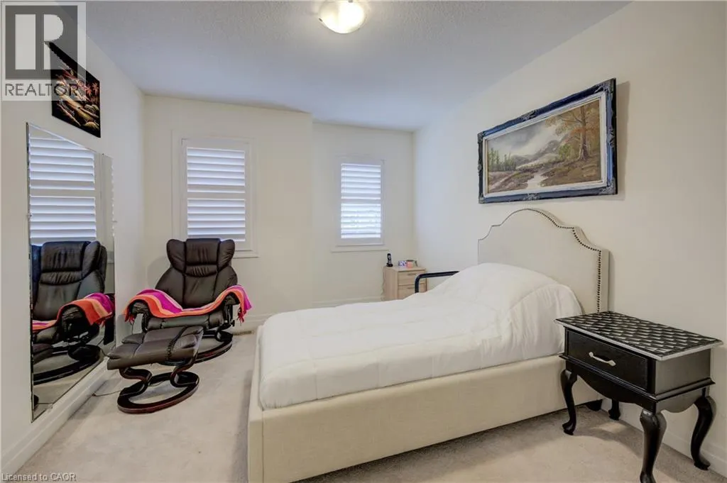 39 WANNAMAKER Crescent