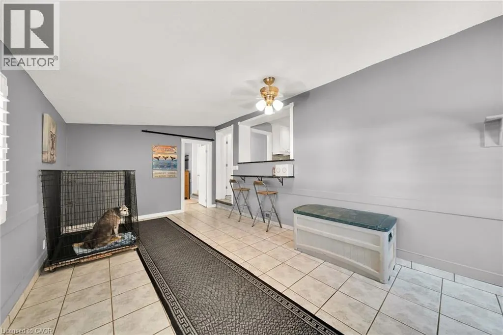 226 CARLUKE Road E