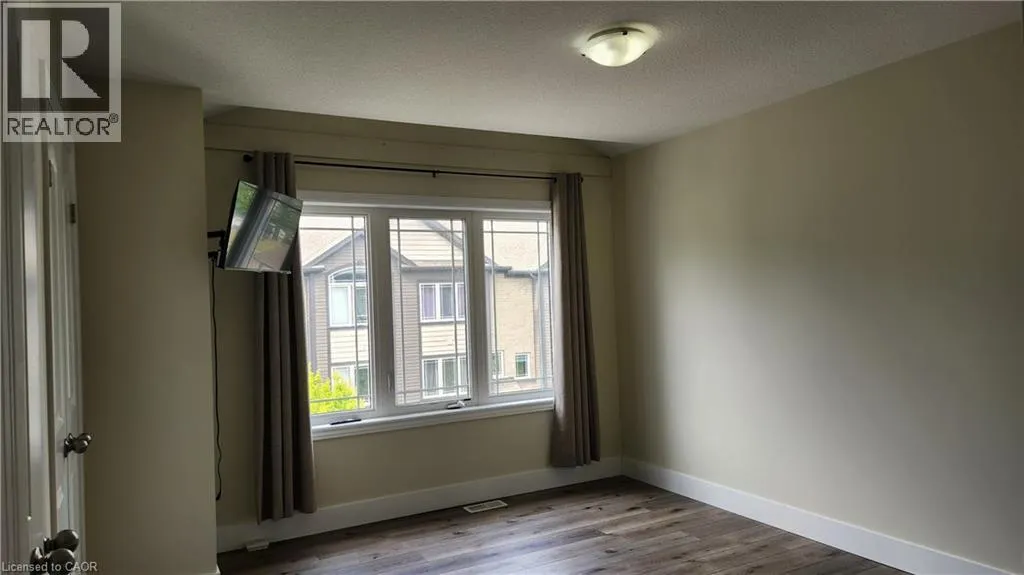 12 POPLAR Drive Unit# 35, #35