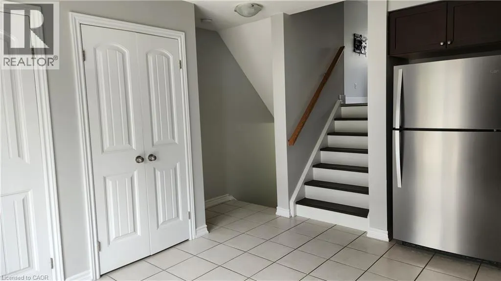 12 POPLAR Drive Unit# 35, #35