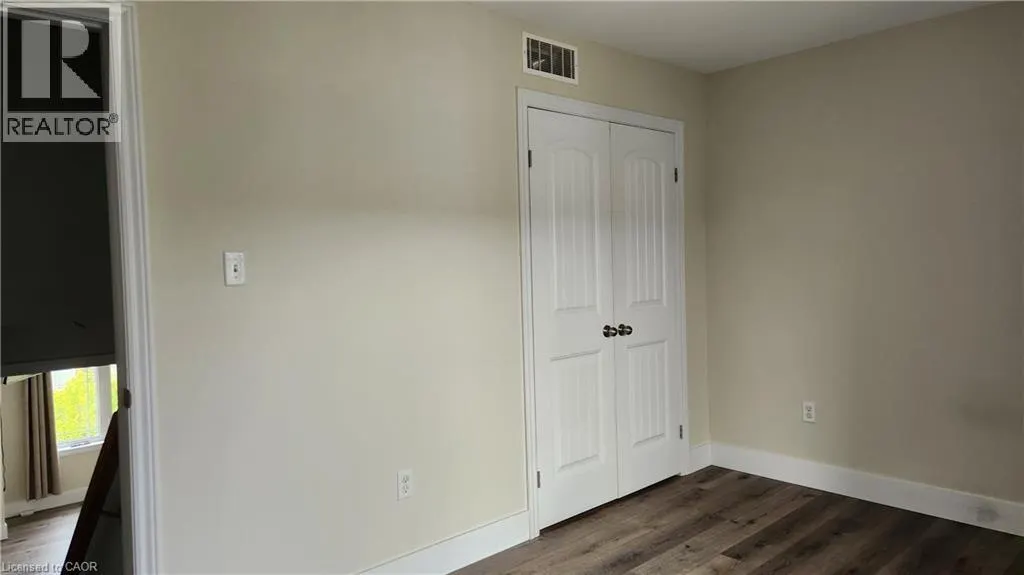 12 POPLAR Drive Unit# 35, #35