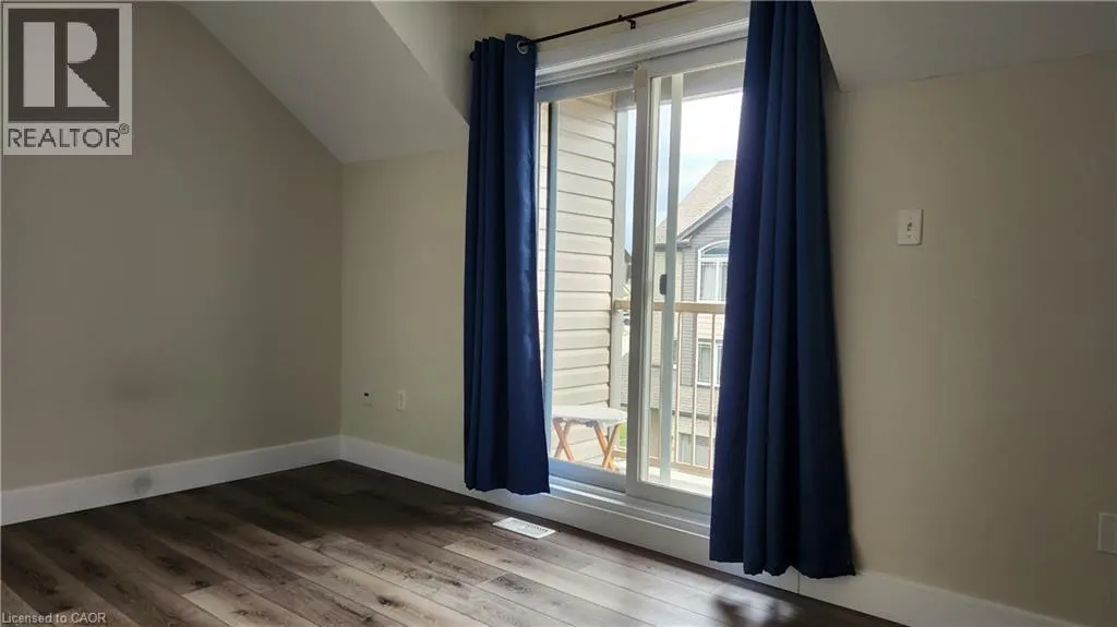 12 POPLAR Drive Unit# 35, #35