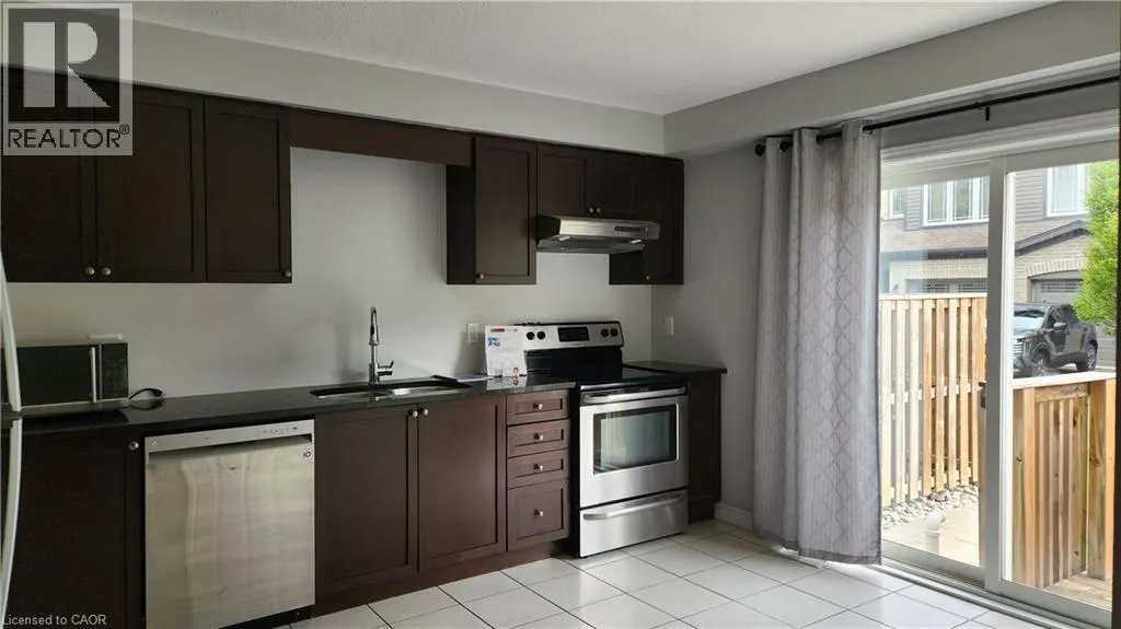 12 POPLAR Drive Unit# 35, #35