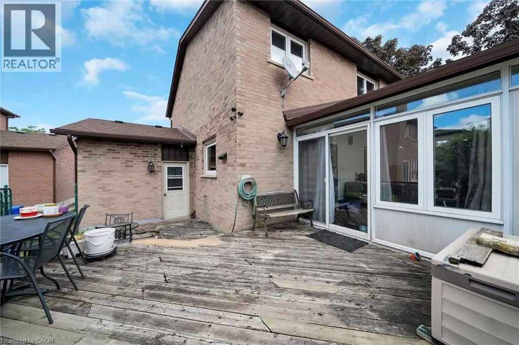 35 MACINTOSH Drive