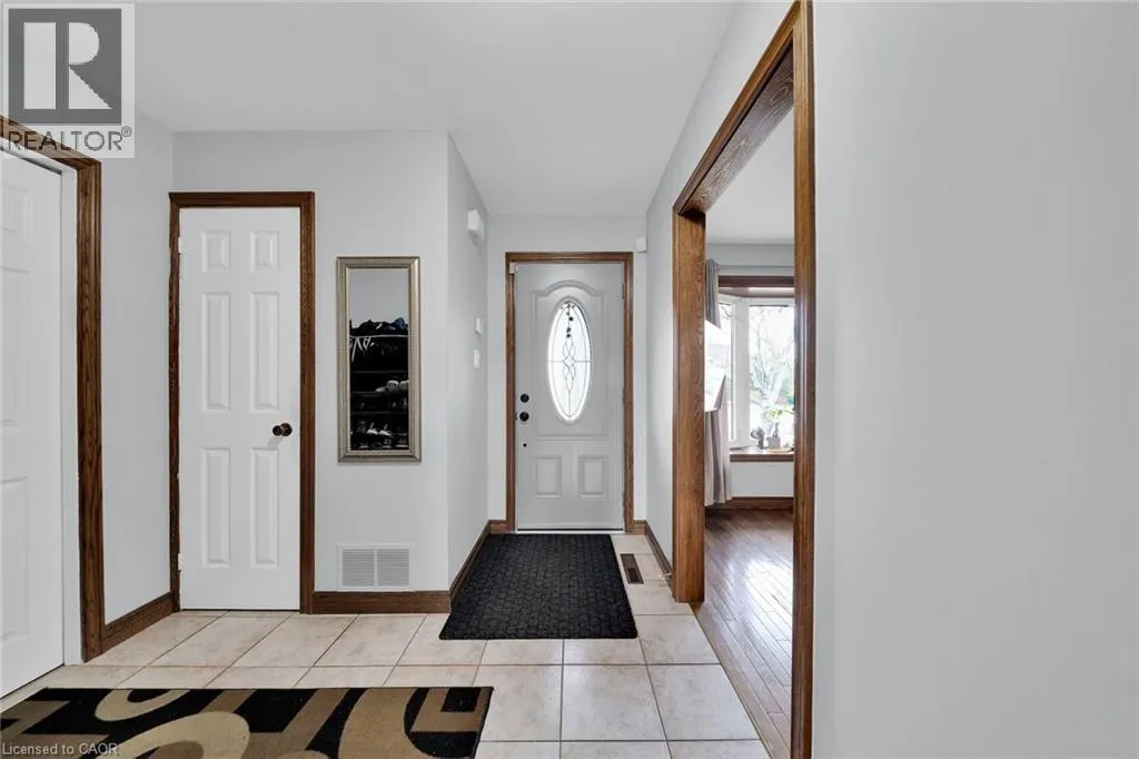 35 MACINTOSH Drive