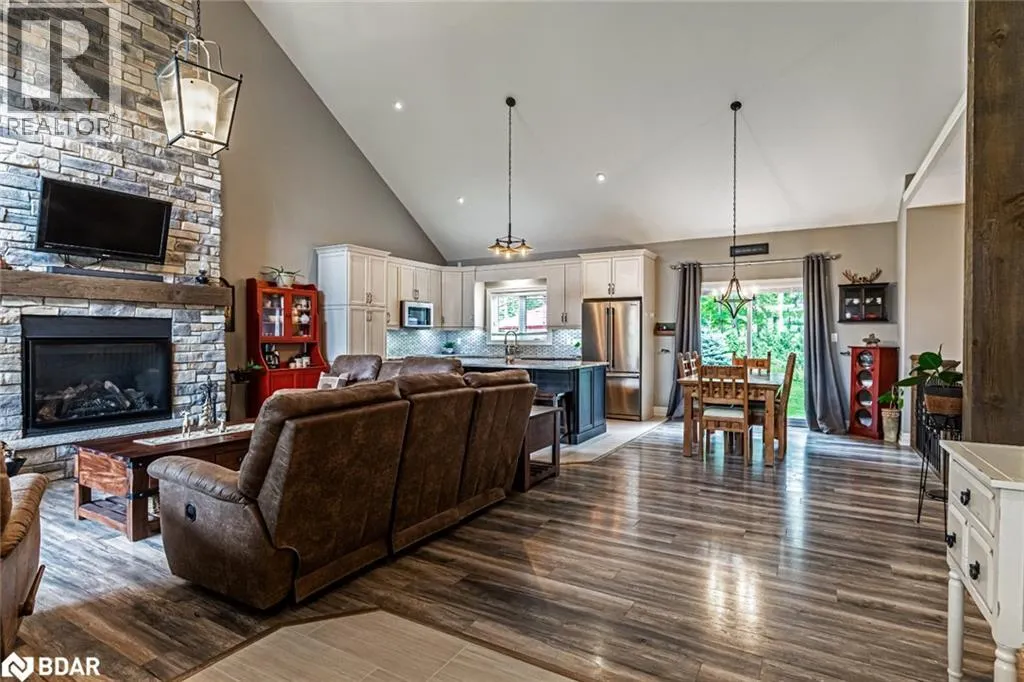6 VALLEYVIEW DRIVE