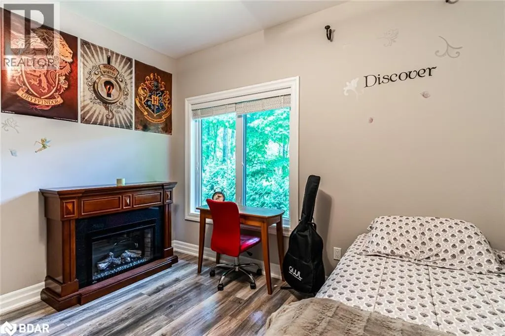 6 VALLEYVIEW DRIVE