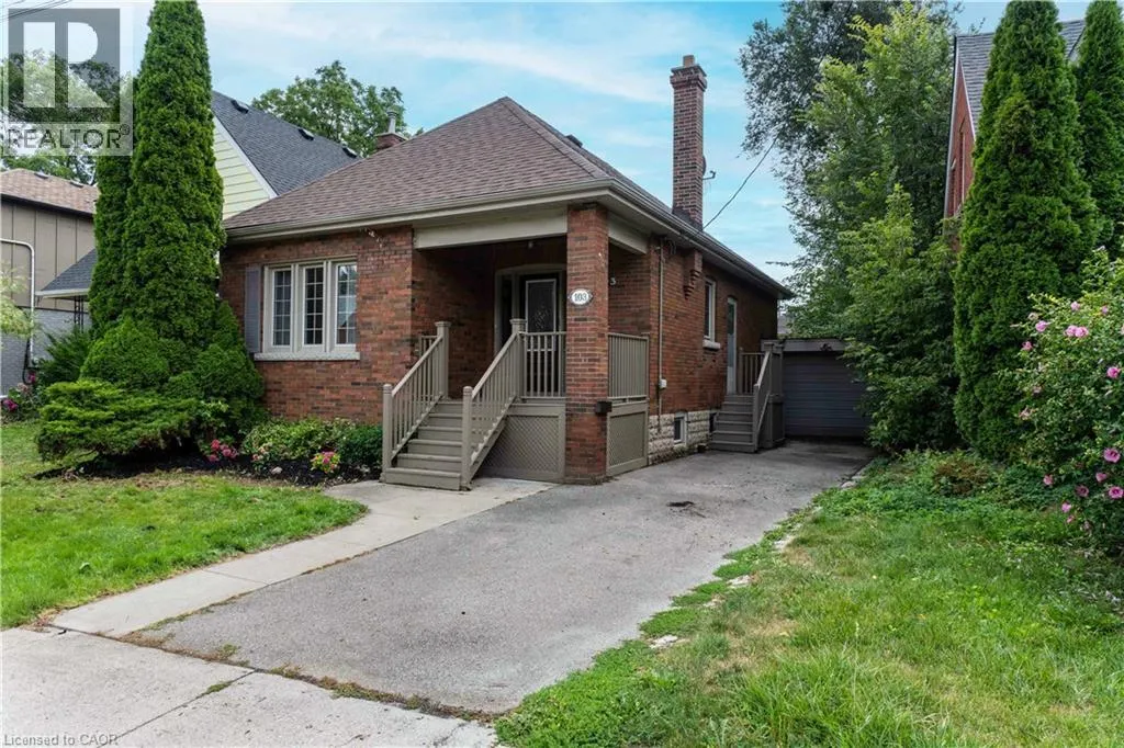 103 ARKELL Street