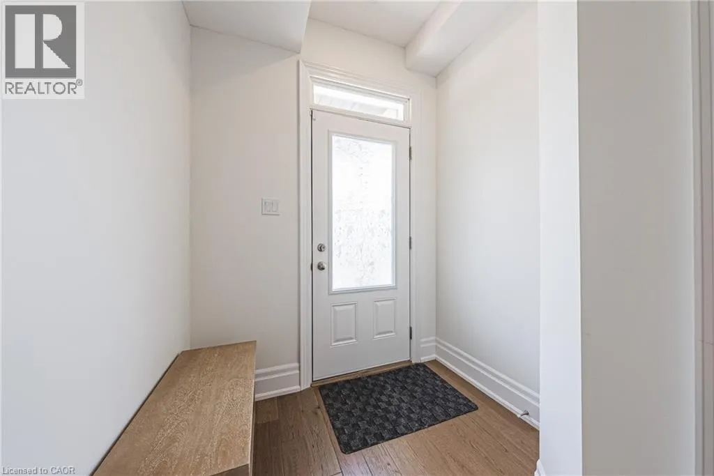 111 WILSON Street E Unit# 6, #6