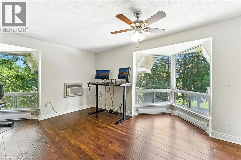384 ERB Street W Unit# 404, #404