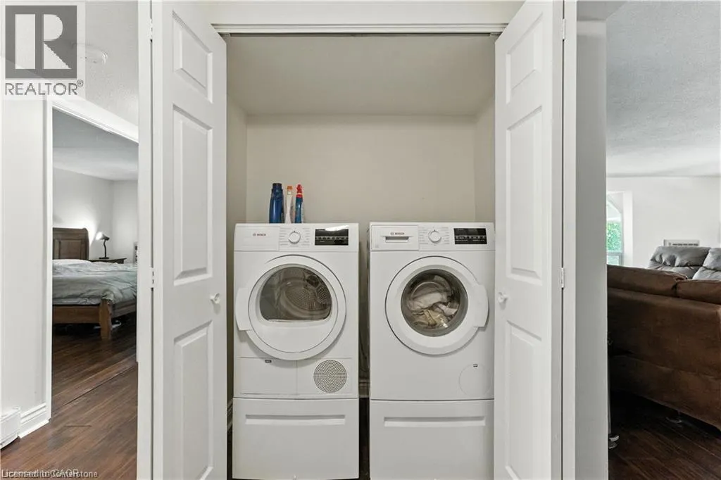 384 ERB Street W Unit# 404, #404