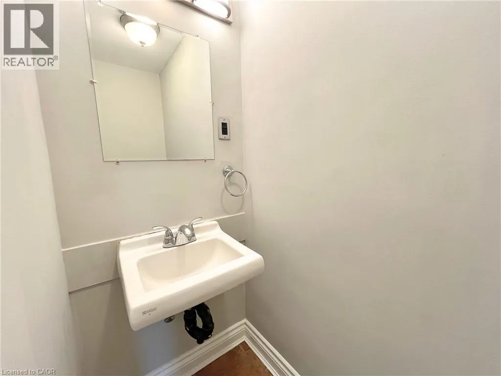 225 KING Street E Unit# 4, #4