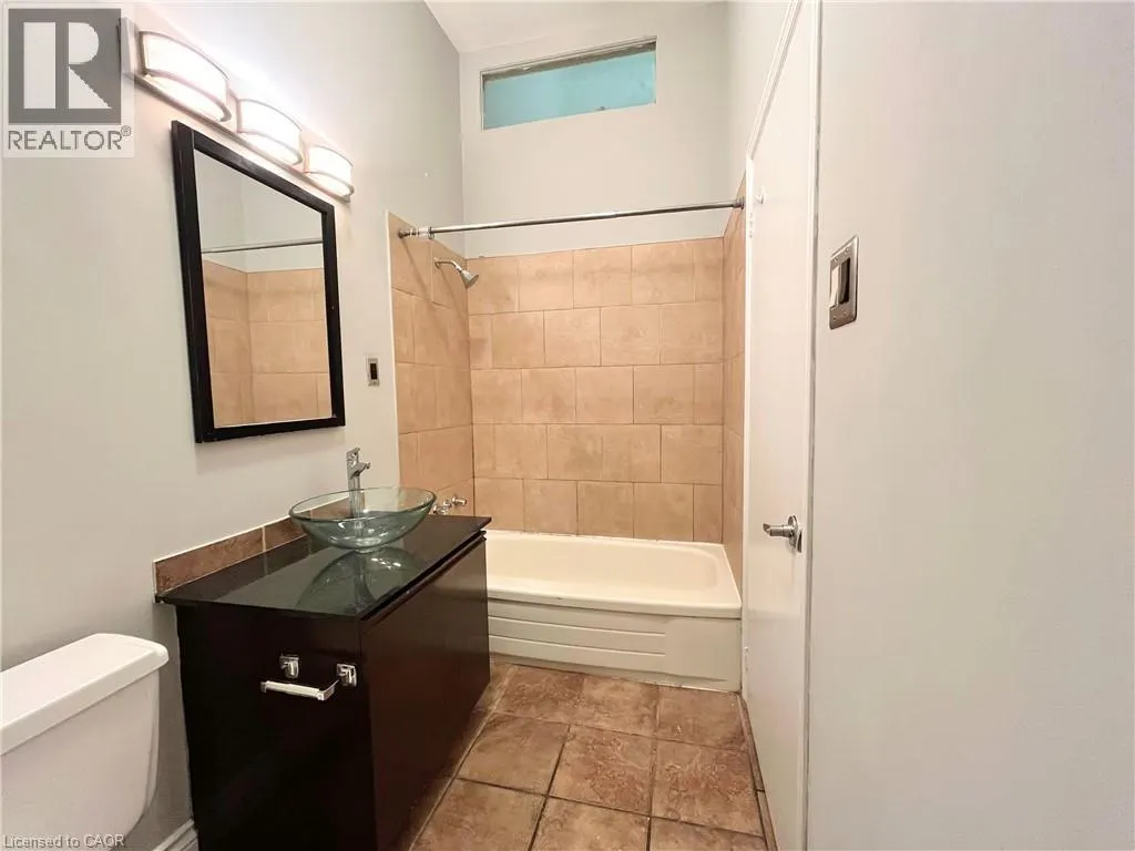 225 KING Street E Unit# 4, #4
