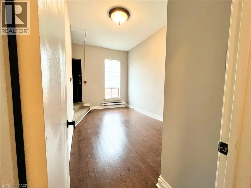 225 KING Street E Unit# 4, #4