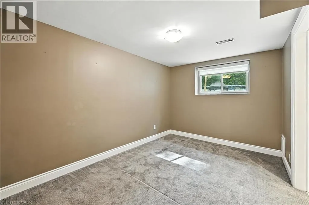 1059 MARLEY Crescent
