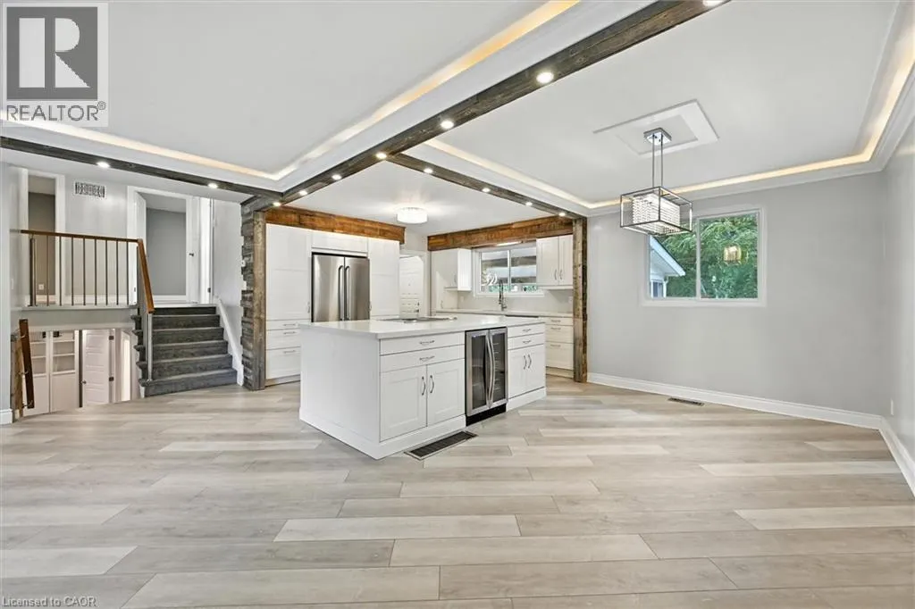1059 MARLEY Crescent