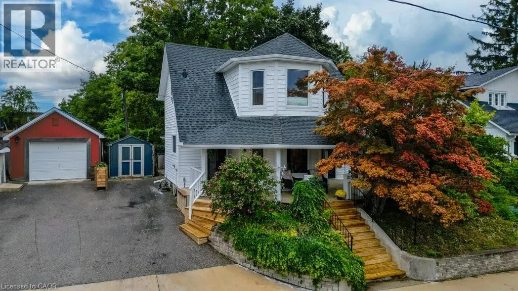 132 CHURCH Street N