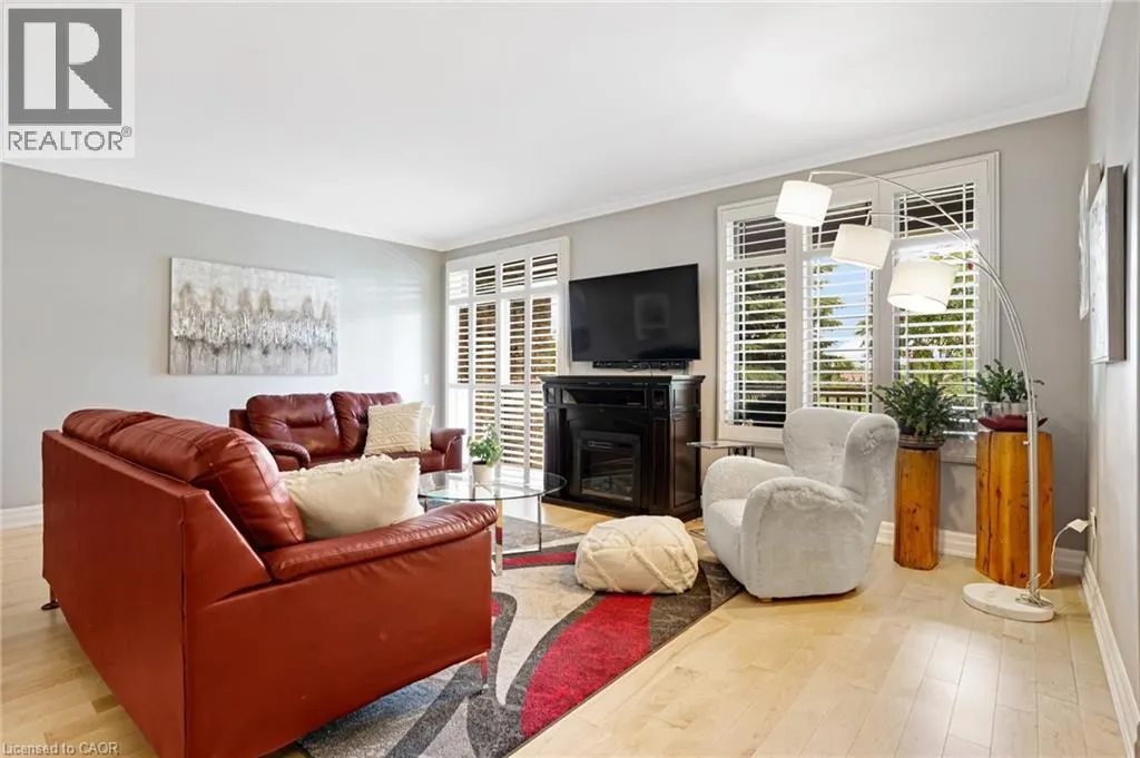 20 ISHERWOOD Avenue Unit# 46, #46
