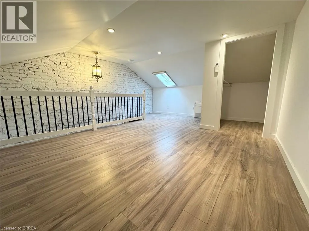 13 GRAND RIVER Street N Unit# 2, #2