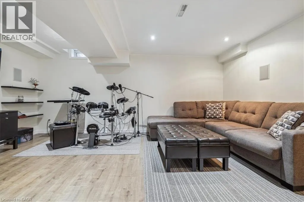 2301 CAVENDISH Drive Unit# 150, #150