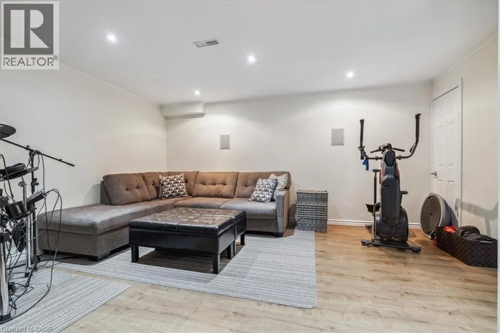 2301 CAVENDISH Drive Unit# 150, #150