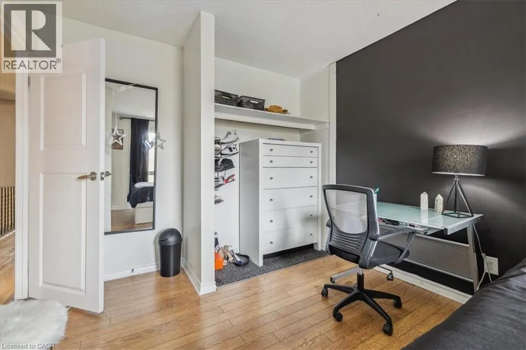 2301 CAVENDISH Drive Unit# 150, #150